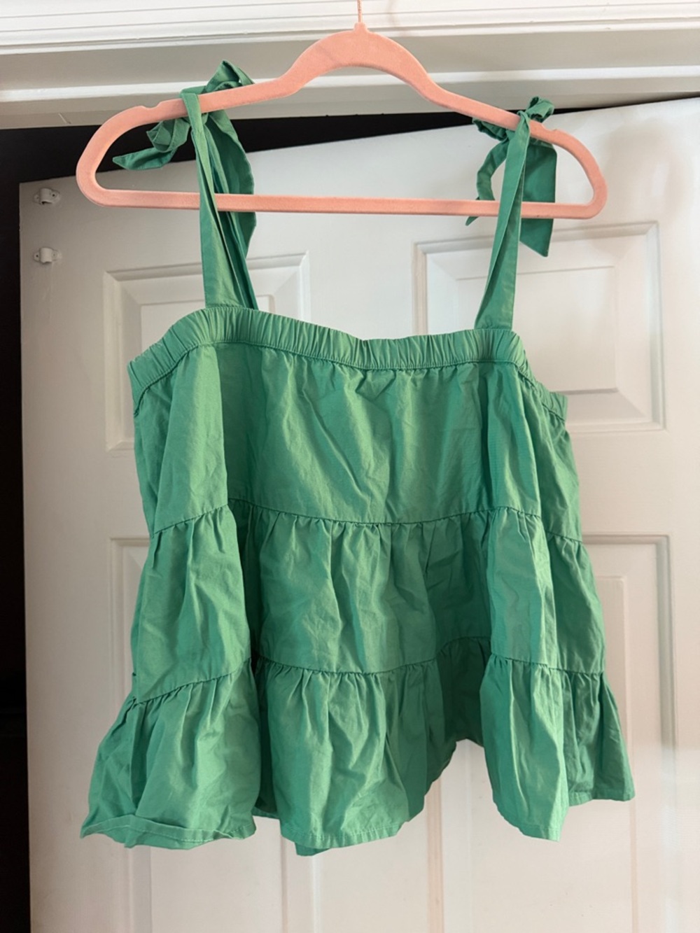 American Eagle Outfitters Green Tiered Tie-Shoulder Tank Top